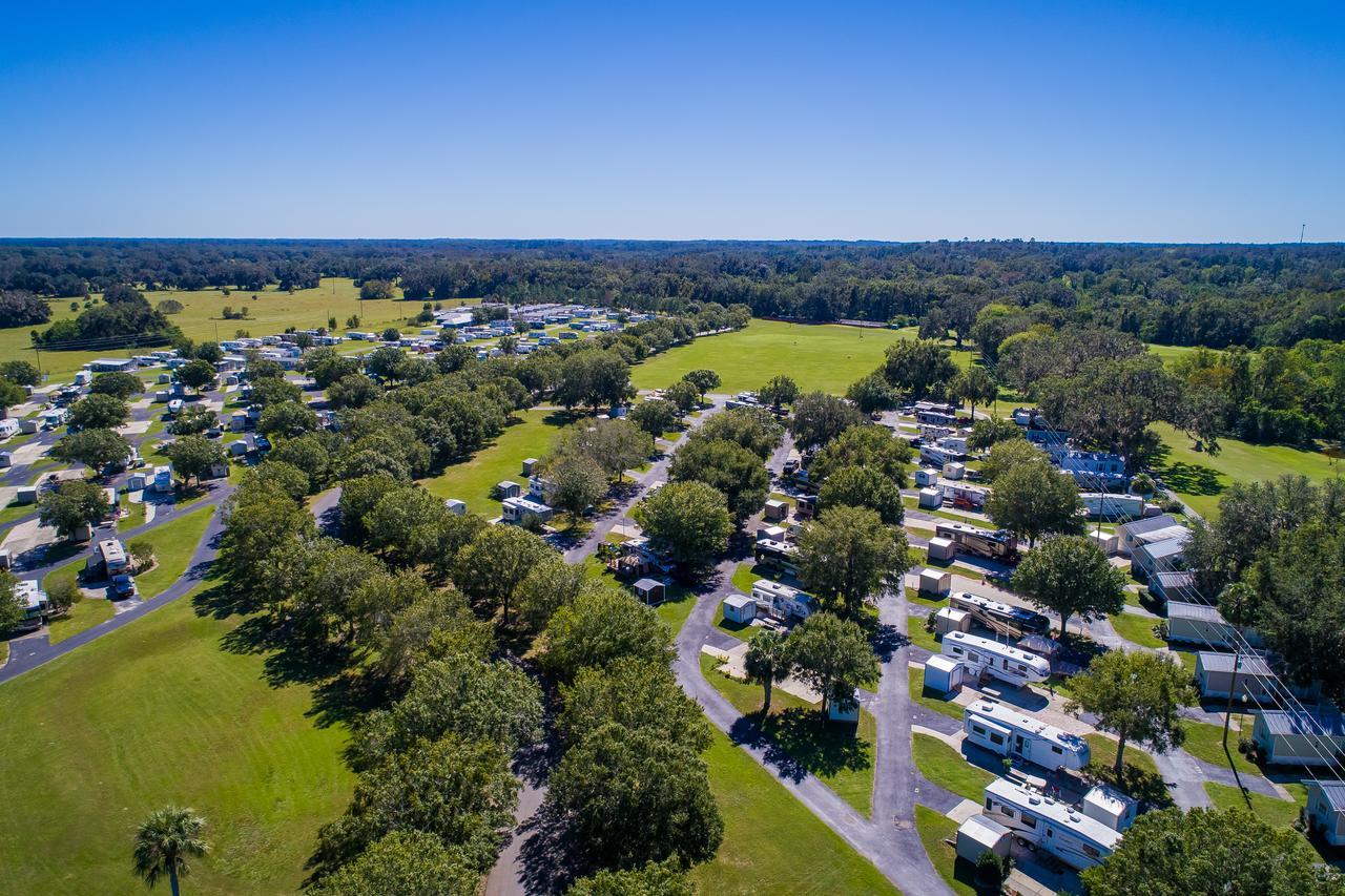Grand Lake Golf And Rv Resort Orange Lake Exterior foto